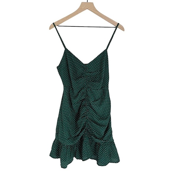 NWT Urban Outfitters Women's Polka Dot Cinched Mini Dress Green Size Medium - Picture 1 of 10